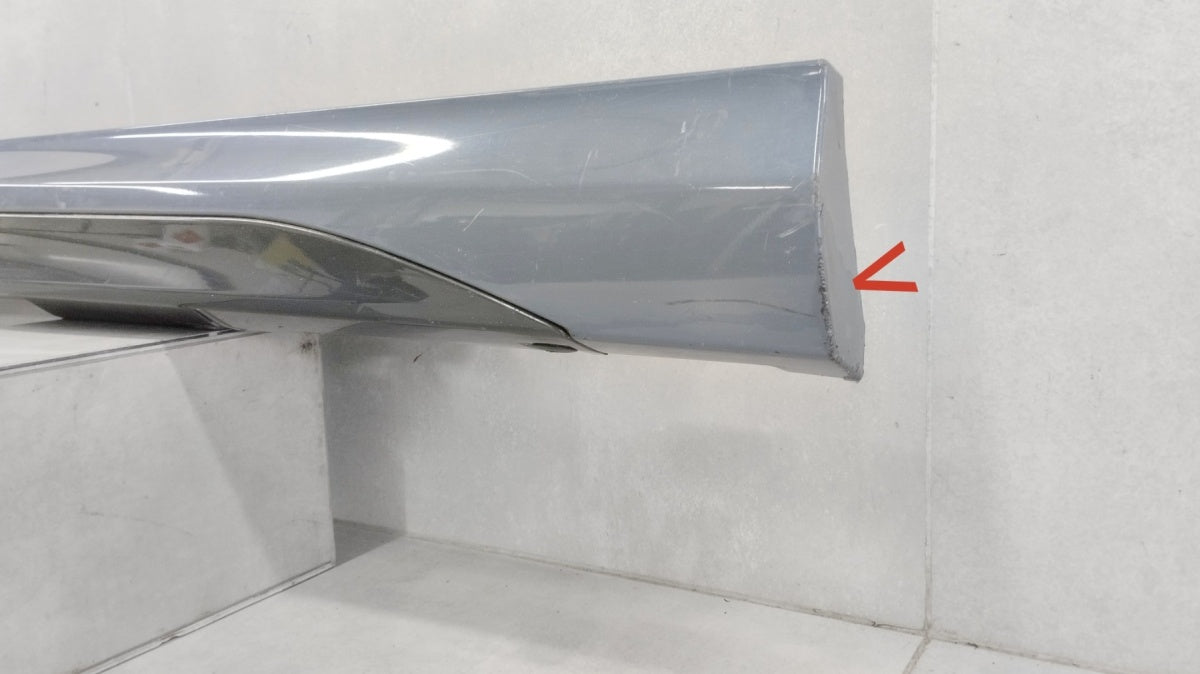 Lajsna praga desni BMW 2 F44 M paket 19-