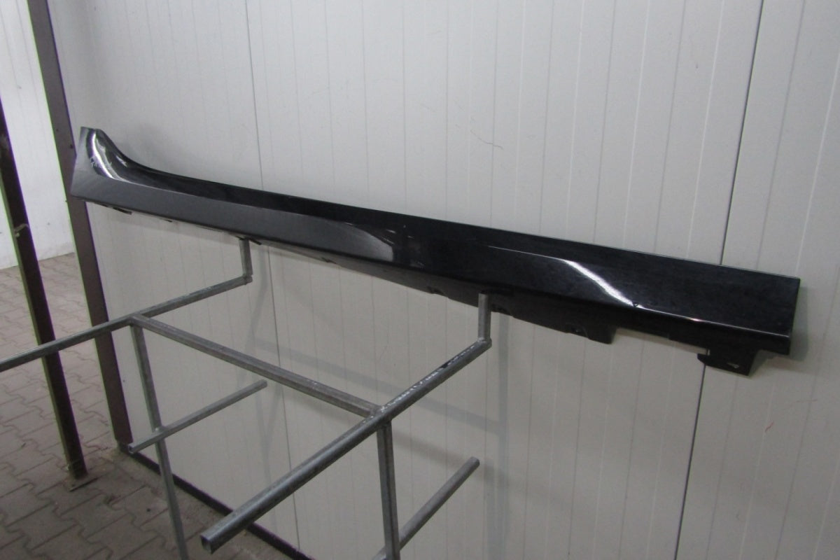 Lajsna praga desna BMW 1 F40 2 F44 19- próg