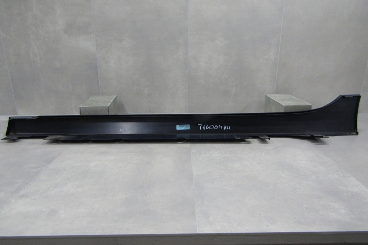 Lajsna praga desni BMW 1 F40 2 F44 19- próg
