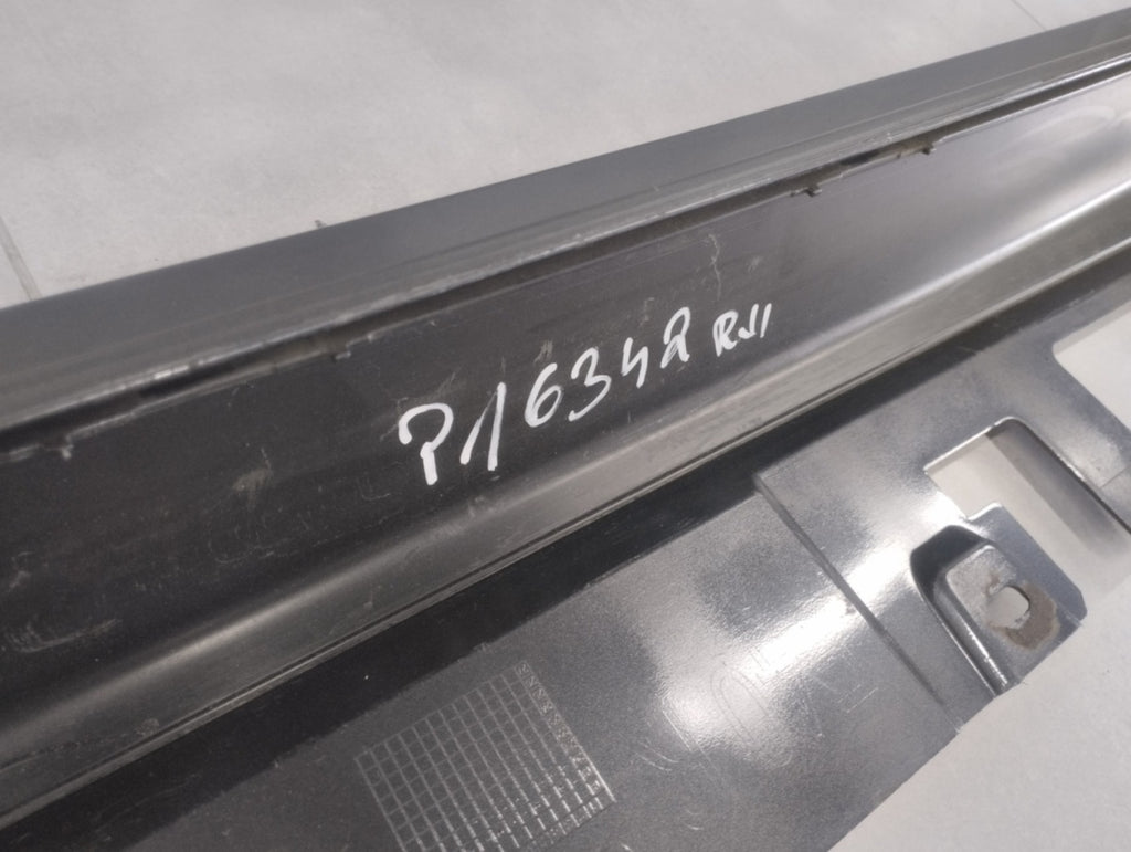Lajsna praga desni BMW 1 F40 2 F44 19- próg