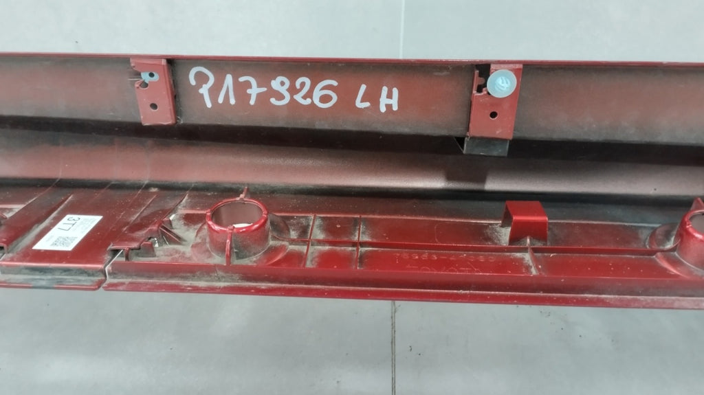 Lajsna praga lijevi Toyota Prius IV 15-23 XW50 75860-47080