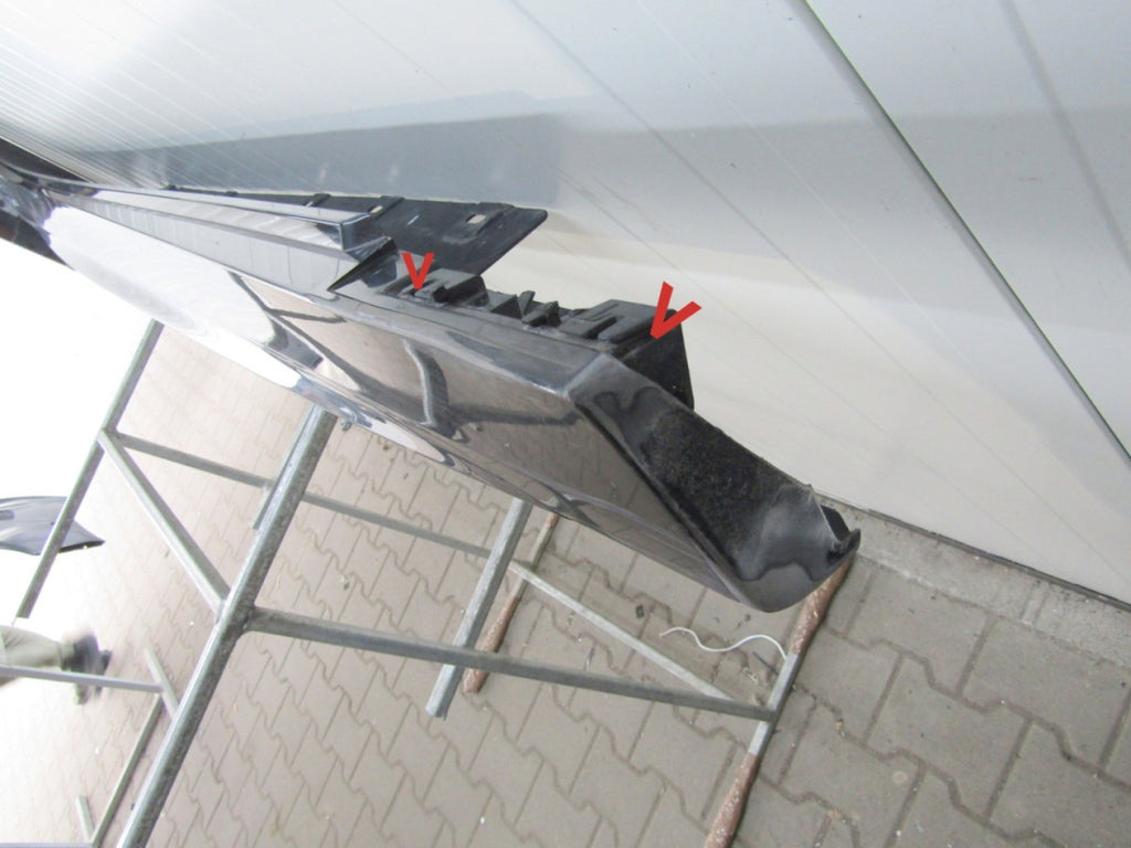 Lajsna praga desna BMW 1 F40 M paket 19-