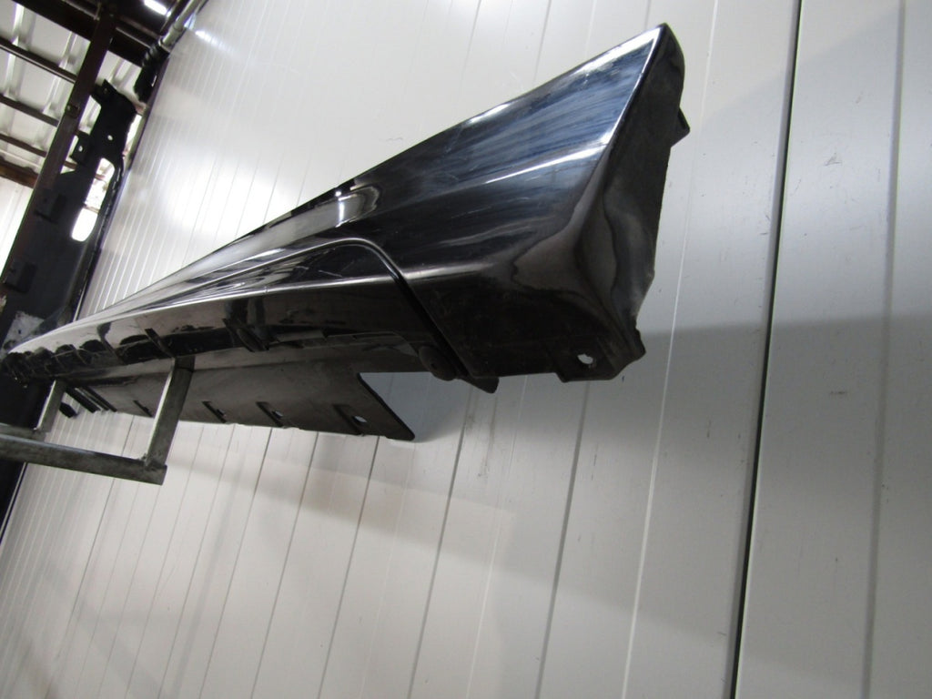 Lajsna praga desna BMW 1 F40 M paket 19-