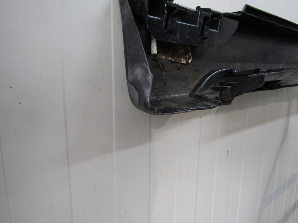 Lajsna praga desna BMW 1 F40 M paket 19-