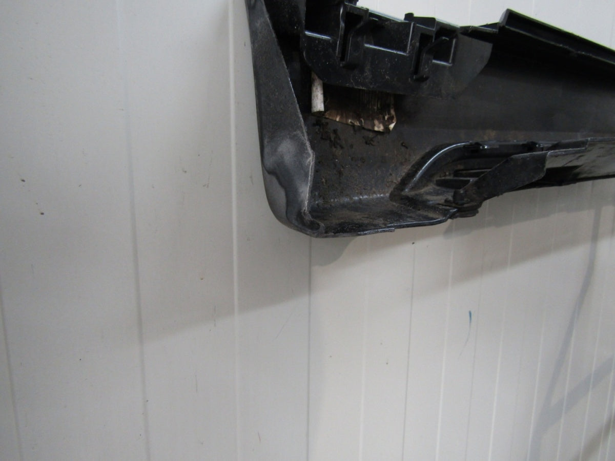 Lajsna praga desna BMW 1 F40 M paket 19-