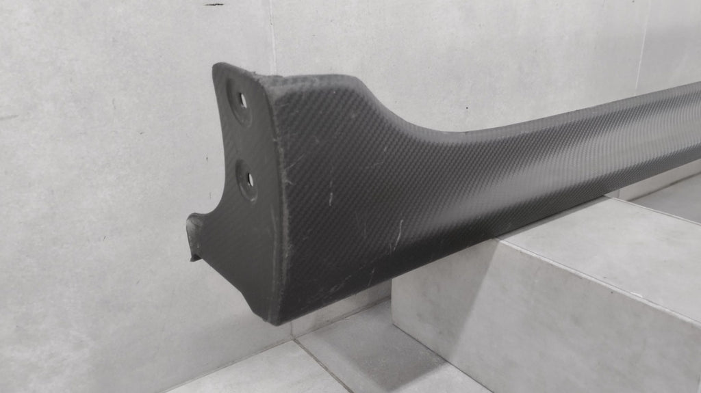 Lajsna praga desni Suzuki Swift Sport MK6 17-24 sport