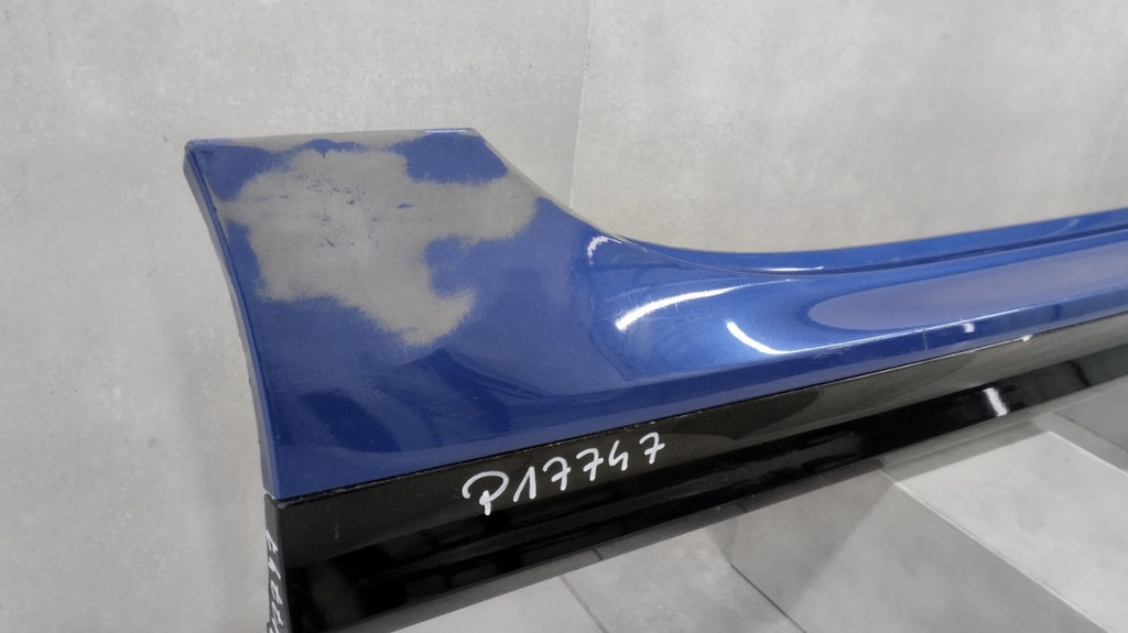 Lajsna praga desni BMW 2 F44 M paket 19-