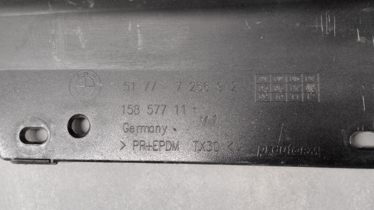 Lajsna praga desni BMW 3 F30 F31 sedan kombi 11-18
