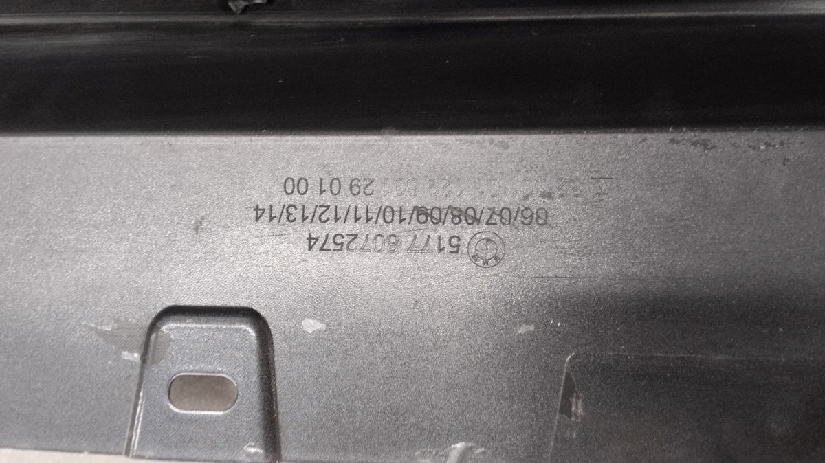 Lajsna praga desni BMW 1 F40 M paket 19-