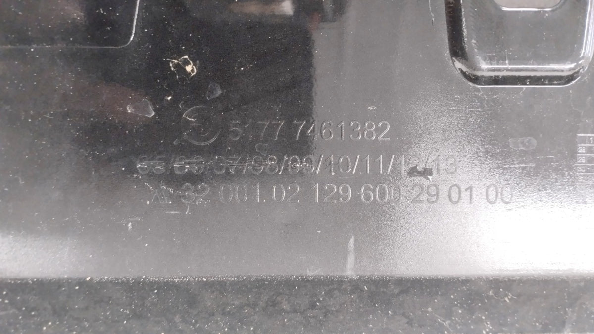 Lajsna praga desni BMW 1 F40 2 F44 19- próg