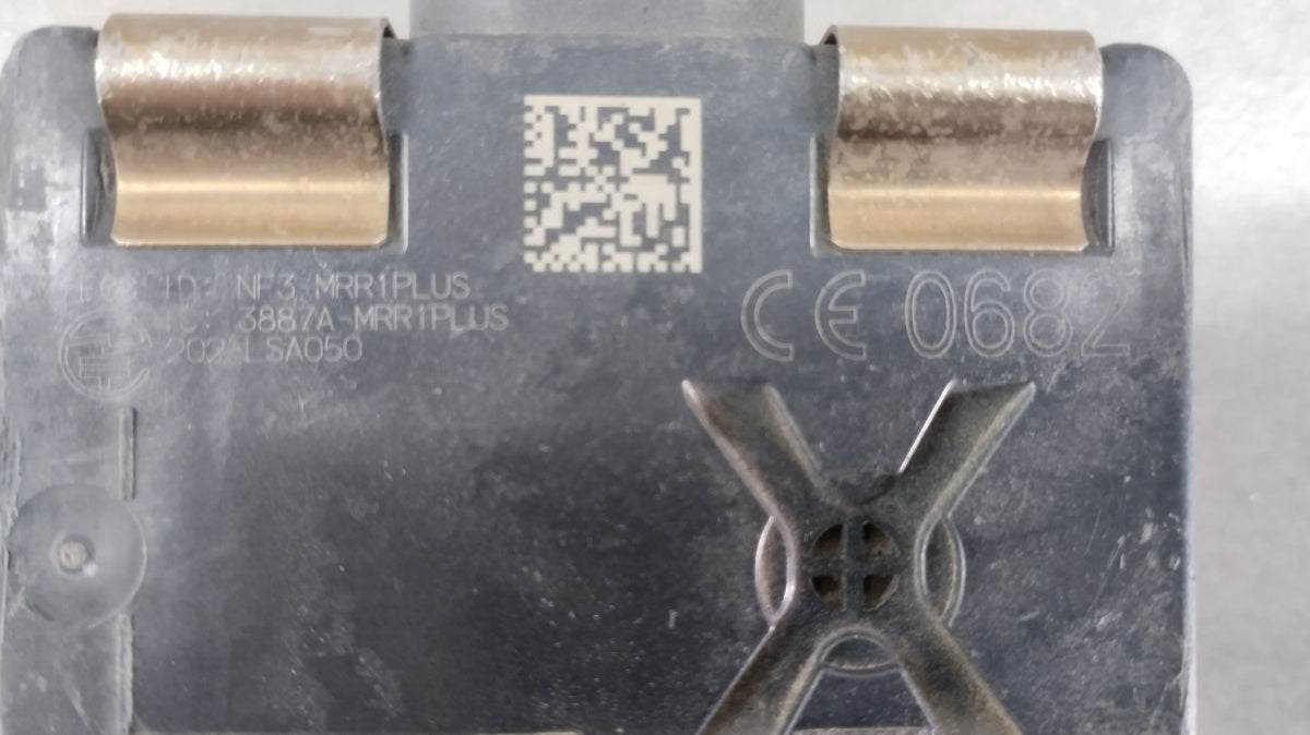 RADAR DISTRONIC CZUJNIK MODUŁ BOSCH MOPAR 2013dj5069 3887A-MRR 1PLUS