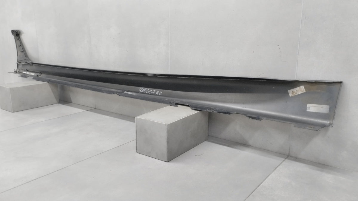 Lajsna praga desna BMW 6 G32 M-paket GT 18-