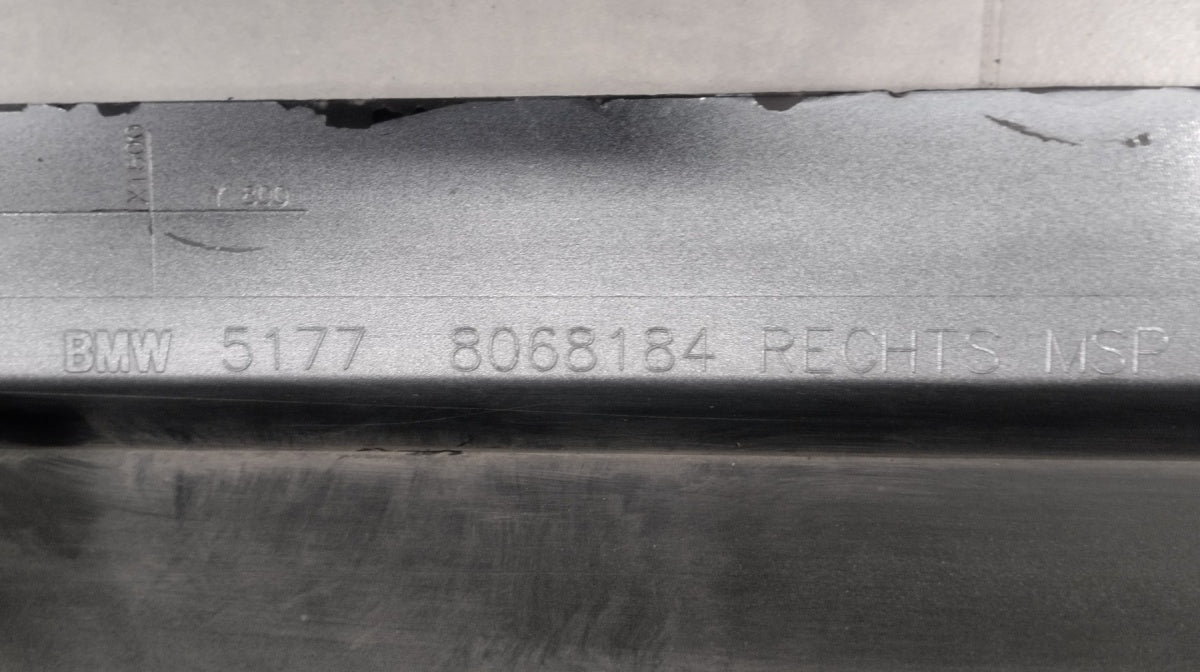 Lajsna praga desna BMW 6 G32 M-paket GT 18-