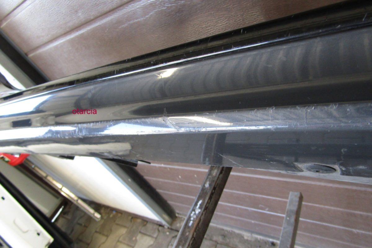 Lajsna praga desna BMW 2 F44 M paket 19-