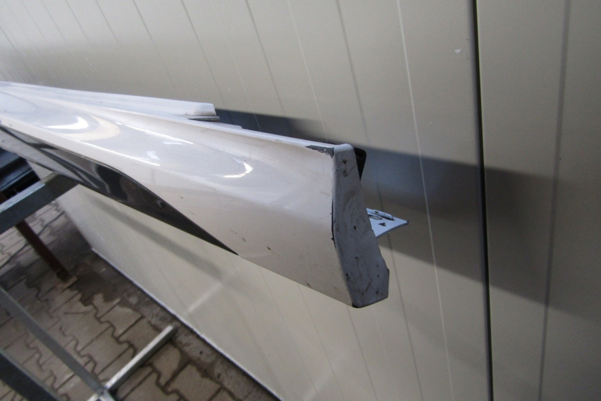 Lajsna praga desna BMW 2 F44 M paket 19-