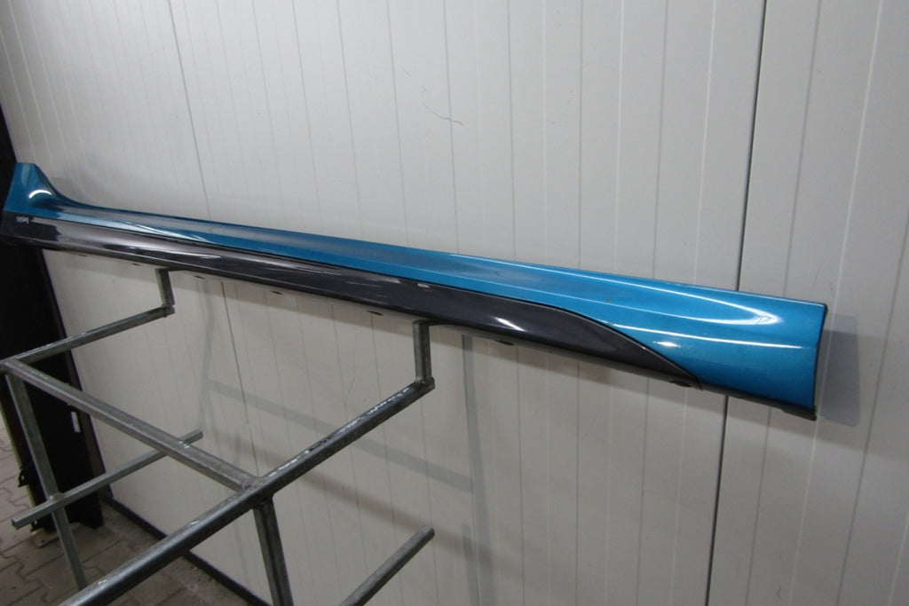 Lajsna praga desna BMW 2 F44 M paket 19-
