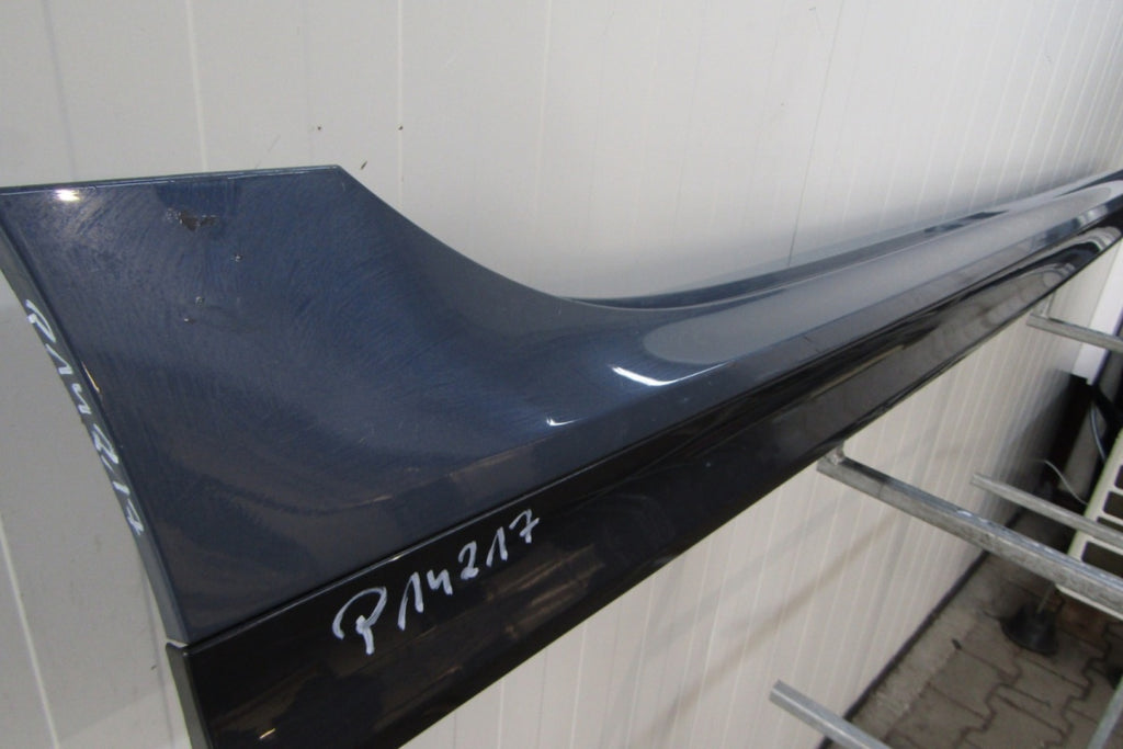 Lajsna praga desna BMW 2 F44 M paket 19-