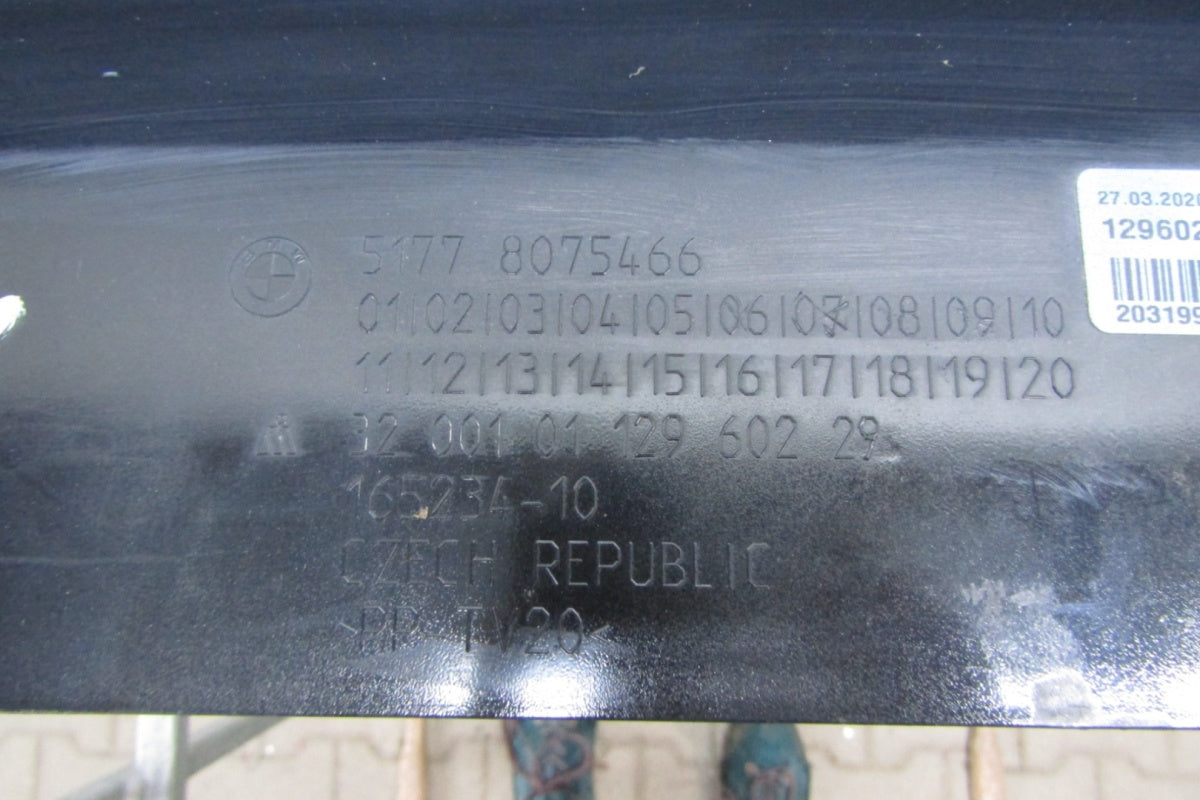 Lajsna praga desna BMW 2 F44 M paket 19-