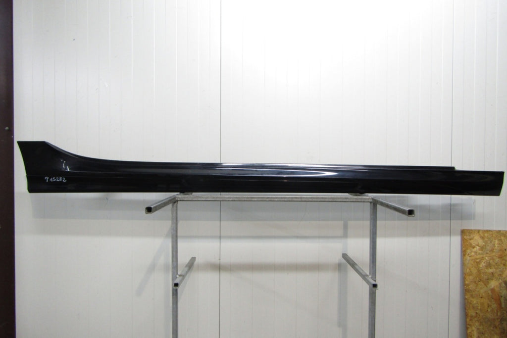 Lajsna praga desni BMW 2 F44 M paket 19-