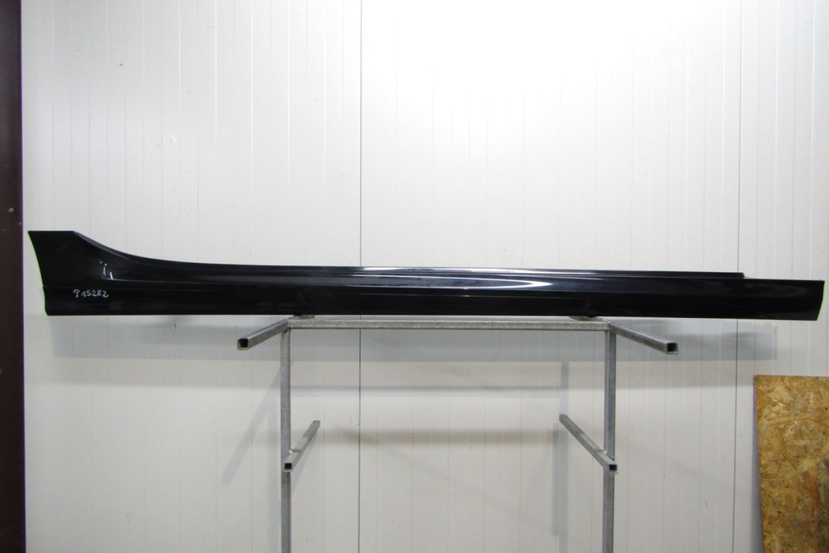 Lajsna praga desni BMW 2 F44 M paket 19-
