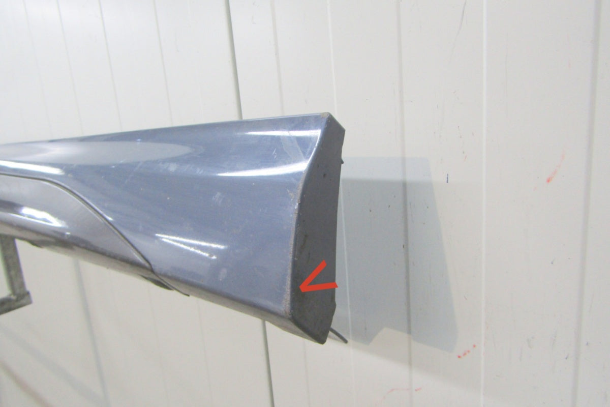 Lajsna praga desni BMW 2 F44 M paket 19-