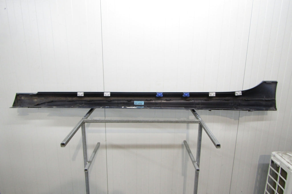 Lajsna praga desni BMW 2 F44 M paket 19-