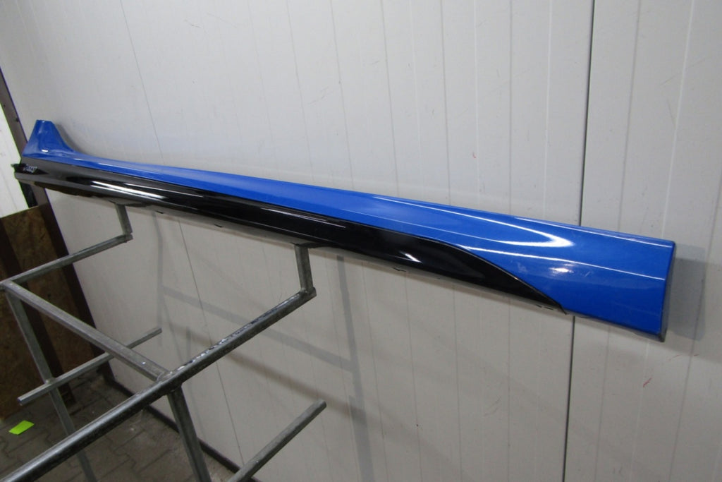 Lajsna praga desni BMW 2 F44 M paket 19-