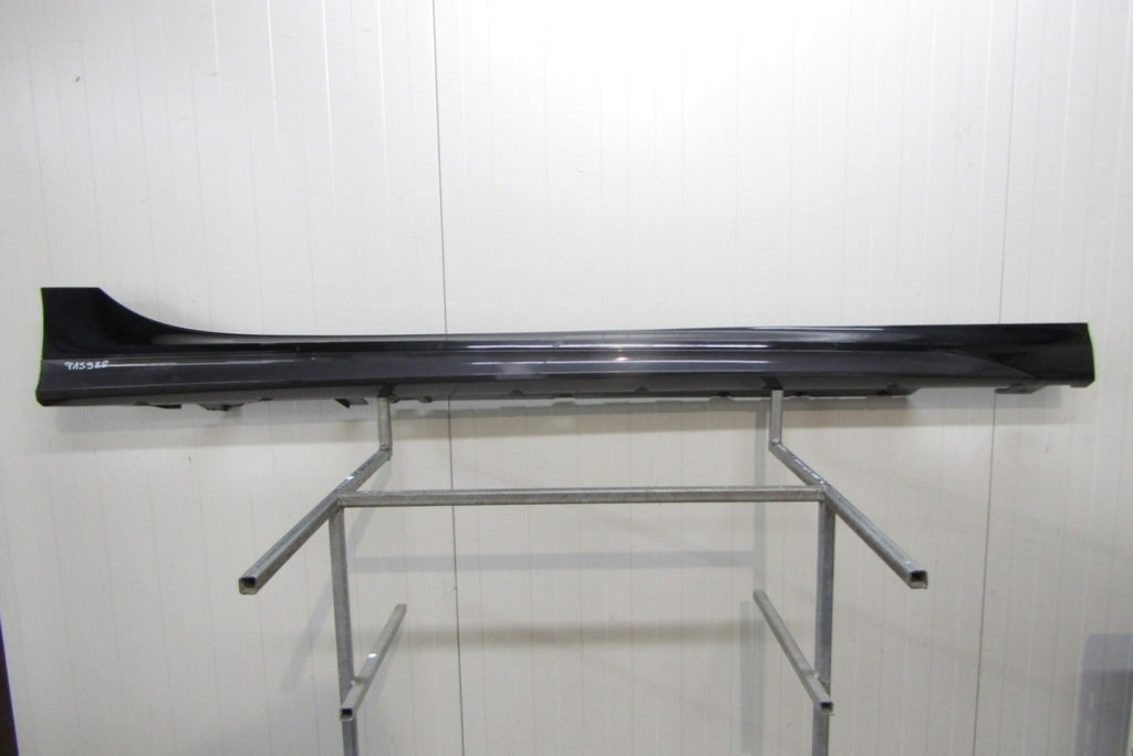 Lajsna praga desni BMW 2 F44 M paket 19-