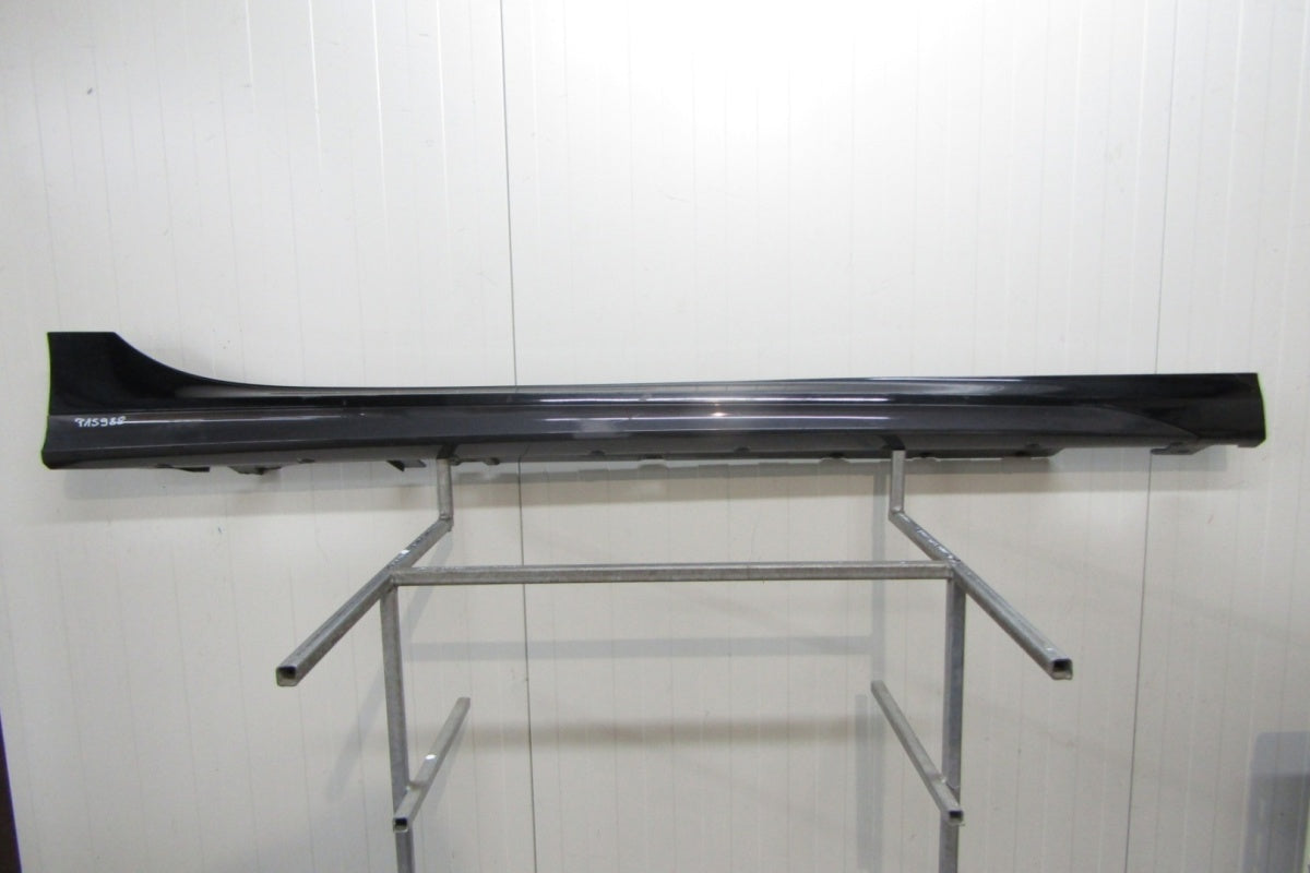 Lajsna praga desni BMW 2 F44 M paket 19-
