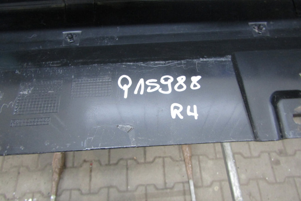 Lajsna praga desni BMW 2 F44 M paket 19-