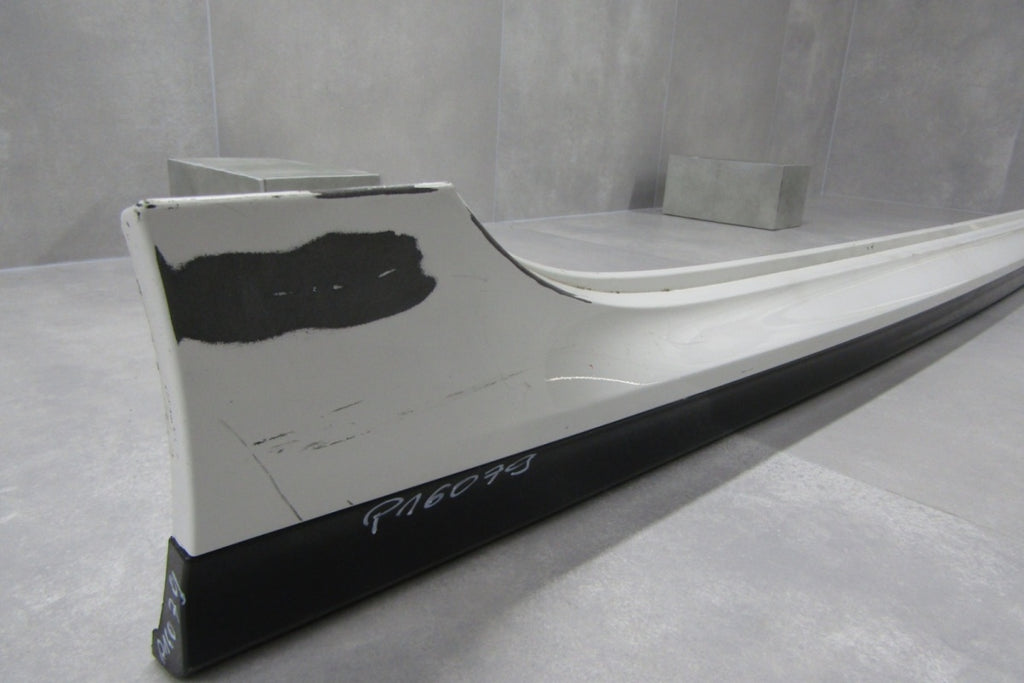 Lajsna praga desni BMW 2 F44 M paket 19-