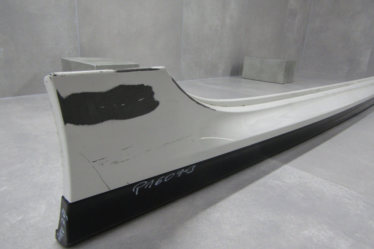 Lajsna praga desni BMW 2 F44 M paket 19-