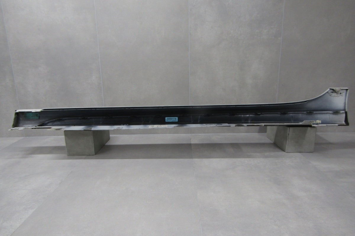 Lajsna praga desni BMW 2 F44 M paket 19-