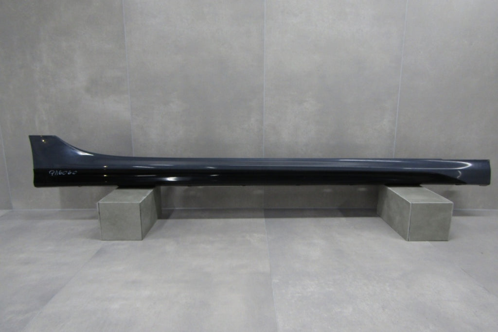 Lajsna praga desni BMW 2 F44 M paket 19-