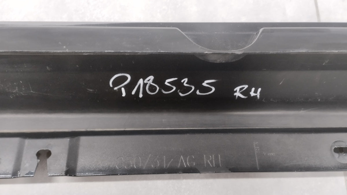 Lajsna praga desni BMW 5 G30 G31 17- kombi sedan