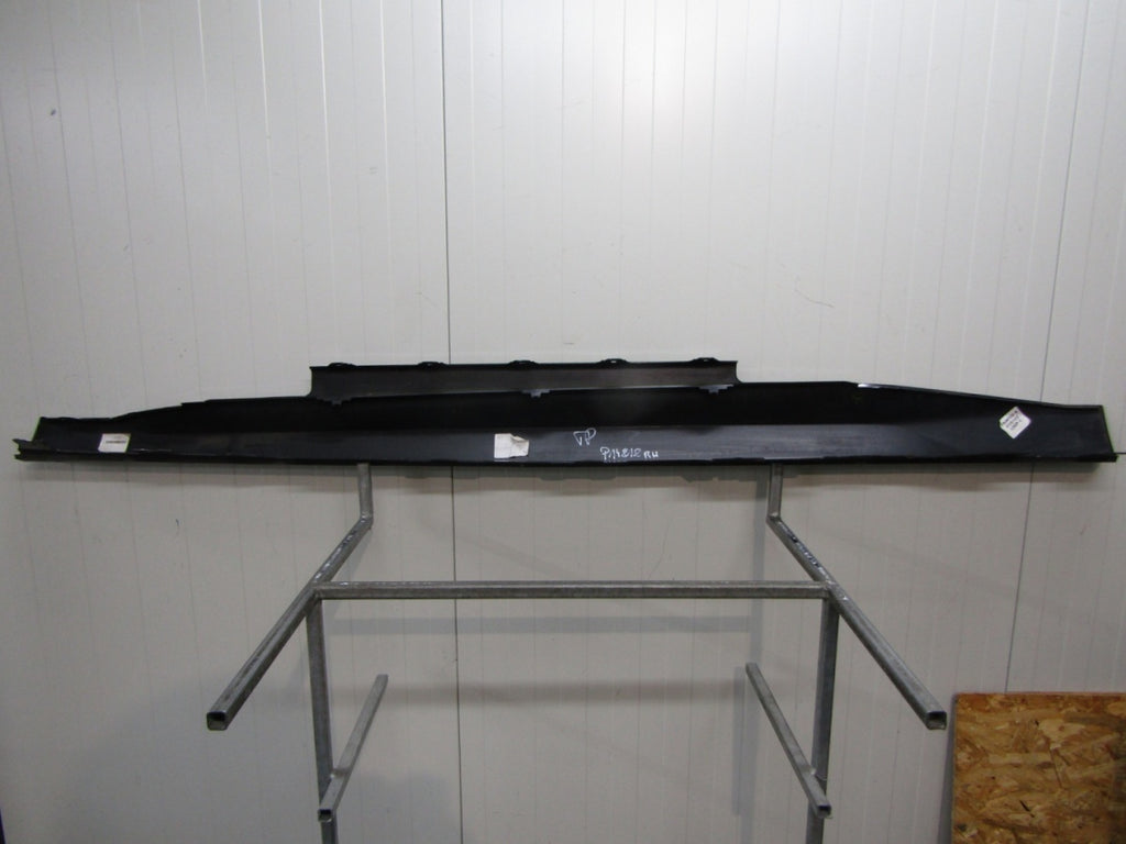 Lajsna praga desna BMW 2 G42 M paket COUPE 22-
