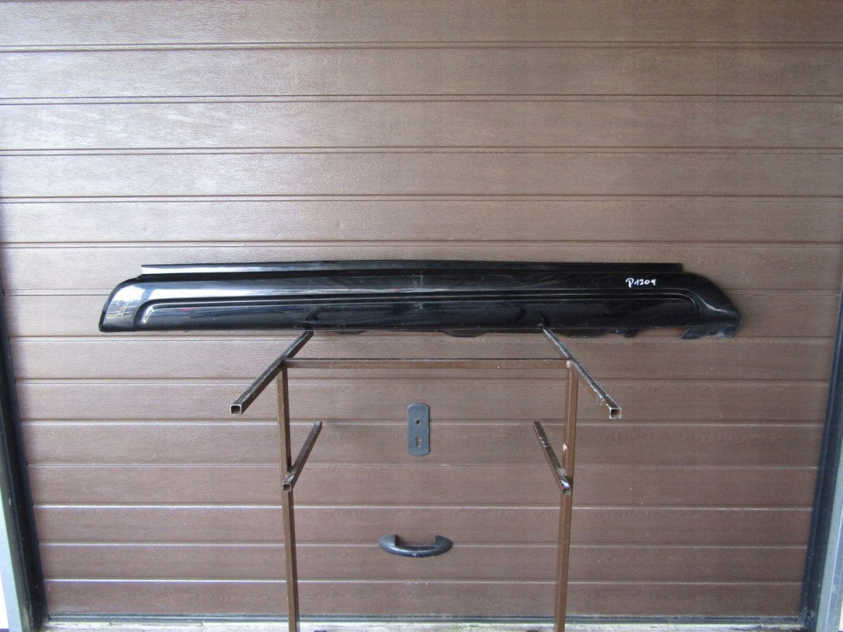 Lajsna praga desna BMW X3 E83 M-paket desna