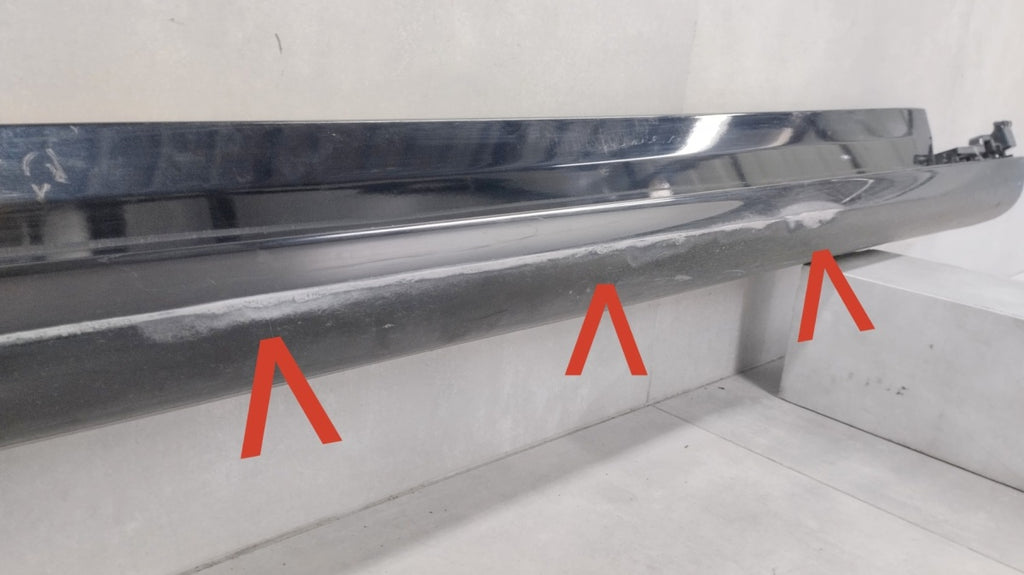 Lajsna praga desni BMW X3 F25 X4 F26 M paket 10-17