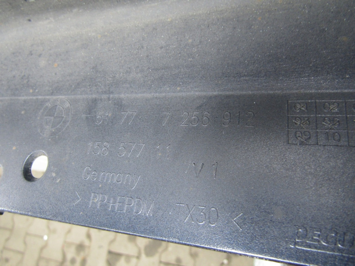 Lajsna praga desna BMW 3 F30 F31 11-18