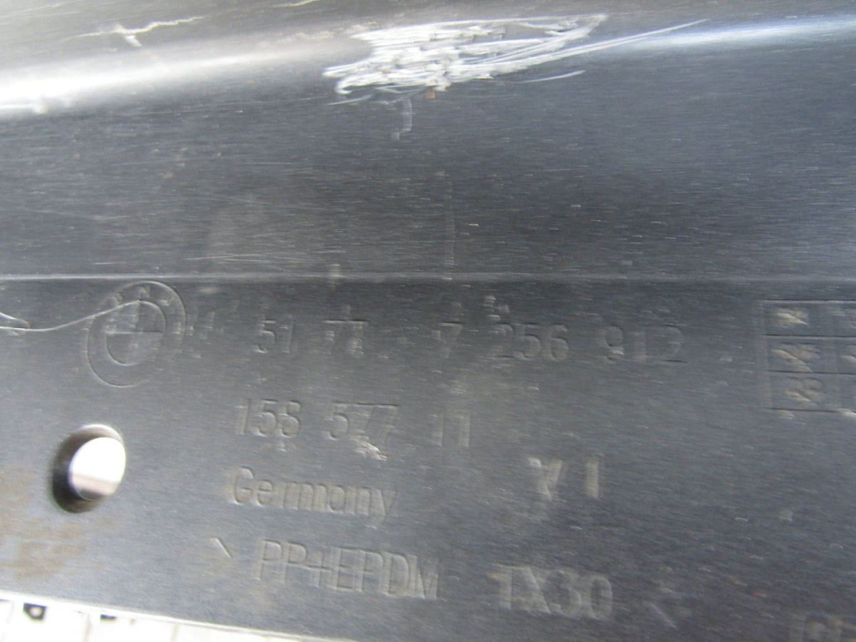 Lajsna praga desna BMW 3 F30 F31 11-18