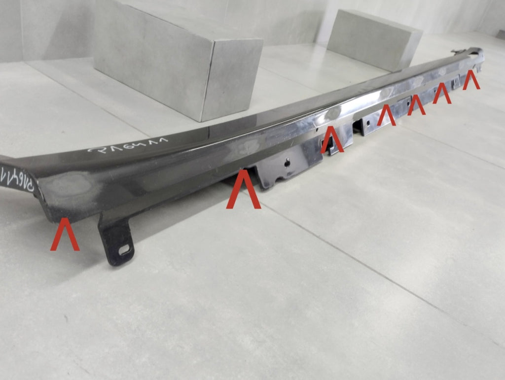 Lajsna praga desni BMW X3 G01 M paket X4 G02 17-