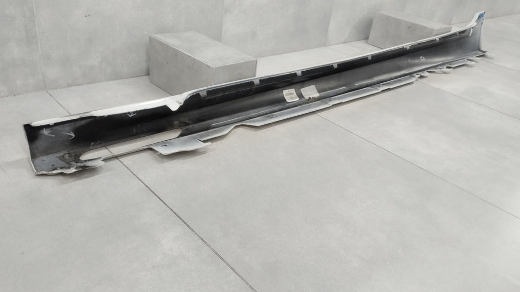 Lajsna praga desna BMW 3 G20 G21 M paket 18-