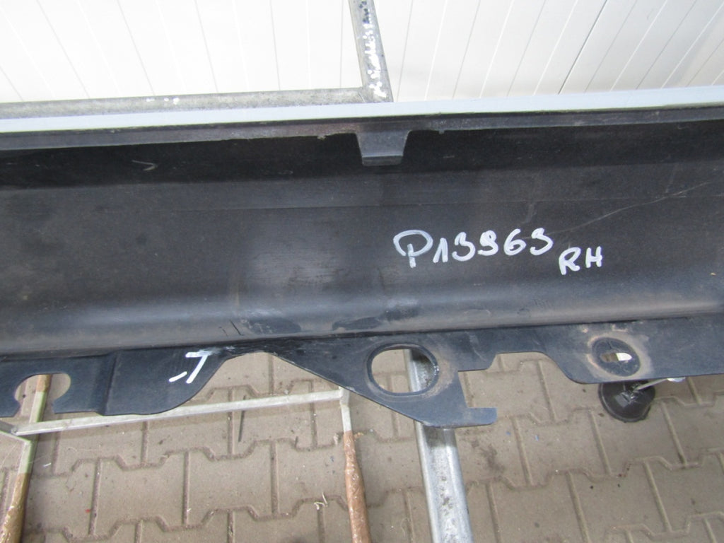 Lajsna praga desna BMW 3 G20 G21 M paket 18-
