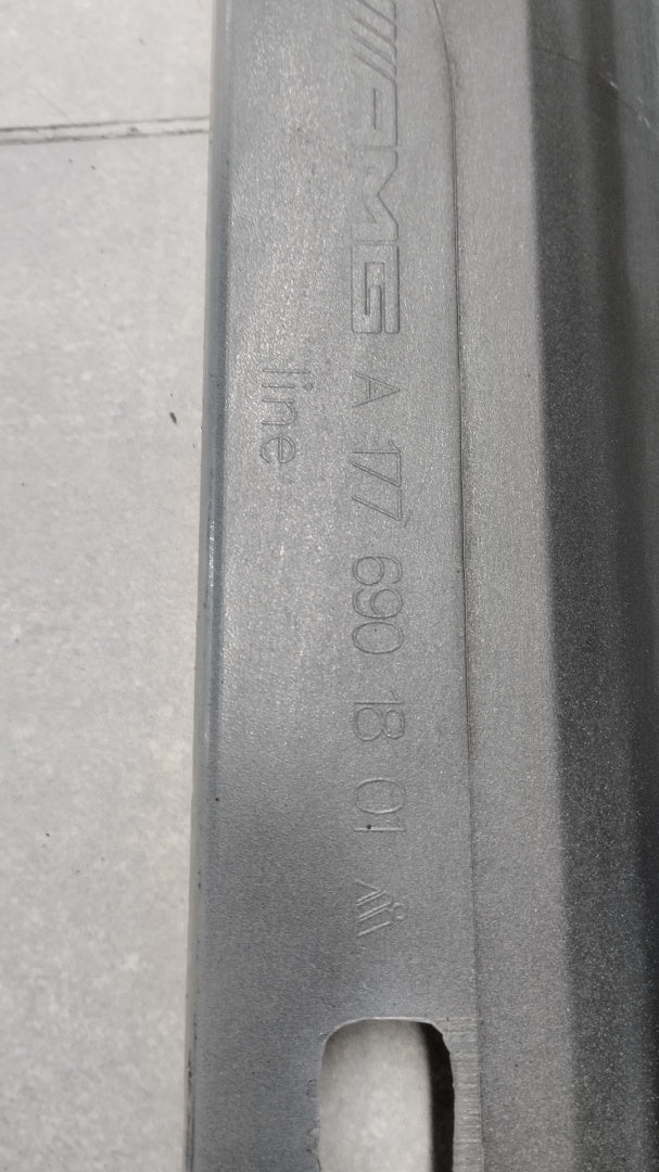 Lajsna praga desna Mercedes A 177 AMG 45 4.5 18-