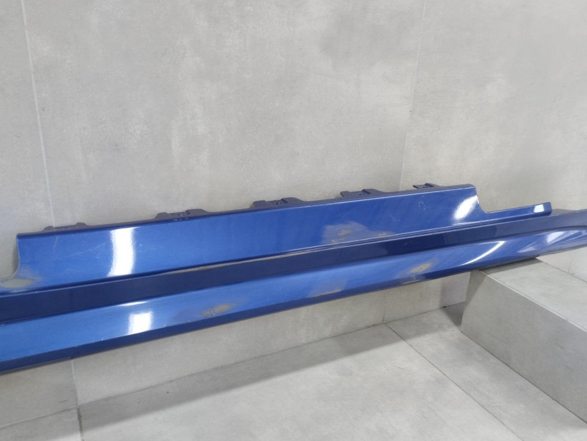 Lajsna praga desni BMW 4 G22 G23 M paket 20-