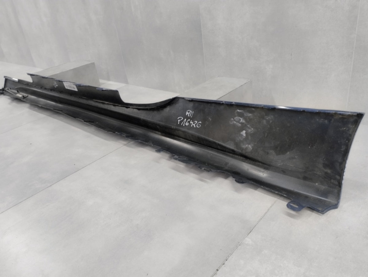 Lajsna praga desni BMW 4 G22 G23 M paket 20-