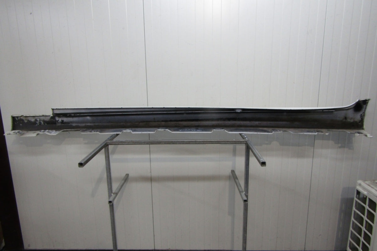 Lajsna praga desni BMW 5 F10 F11 M paket 10-17