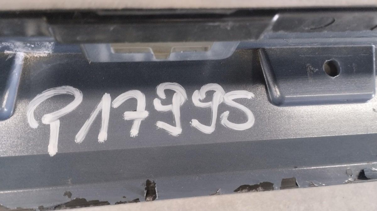 Lajsna praga desni Audi A3 RS3 8Y 8Y0 20-