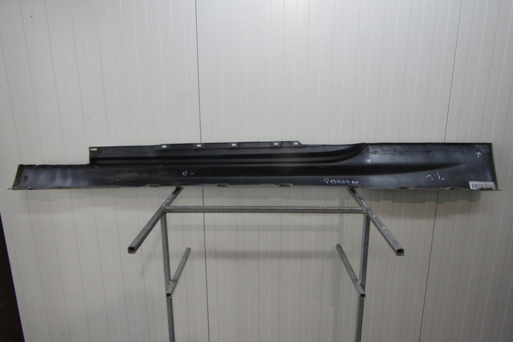 Lajsna praga desna BMW 6 F12 F13 M6 M paket