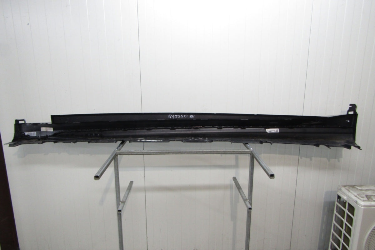 Lajsna praga desni BMW X6 G06 M paket 19- próg